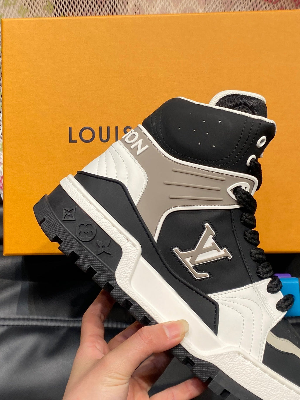 Premium High-Top Trainers